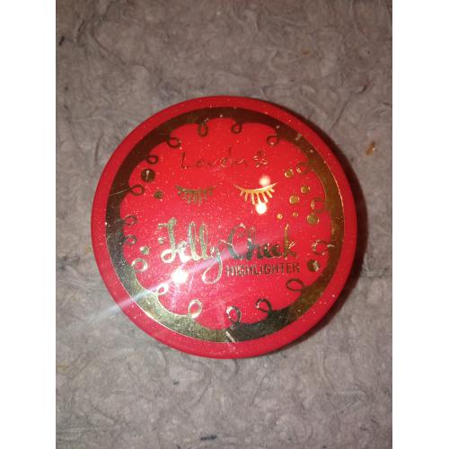 Lovely Only For Sweet Lovers, Jelly Cheek Highlighter (Rozświetlacz o konsystencji galaretki) - opinie | zdjęcie do recenzji od klaudiagier - 1