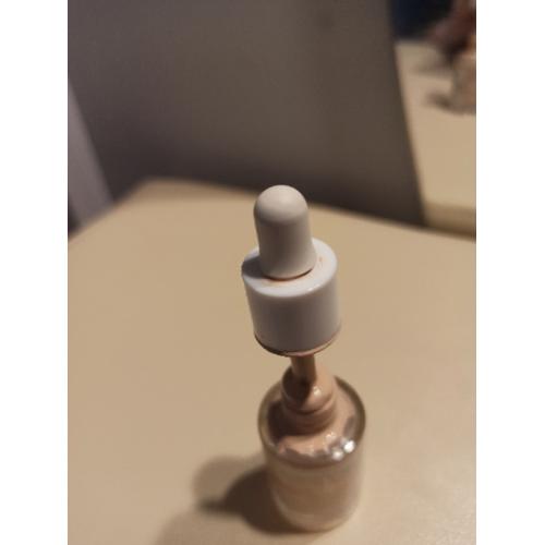 Bell HYPOAllergenic, Just Free Skin Light Liquid Concealer (Hypoalergiczny lekki korektor pod oczy w płynie) - opinie | zdjęcie do recenzji od marzi90210 - 4