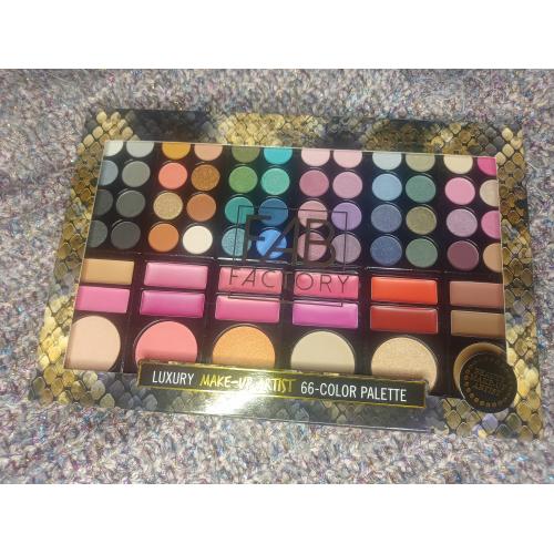 Fab Factory Luxury Make-up Artist Palette (Paleta do makijażu) - opinie | zdjęcie do recenzji od AnnNowa - 2