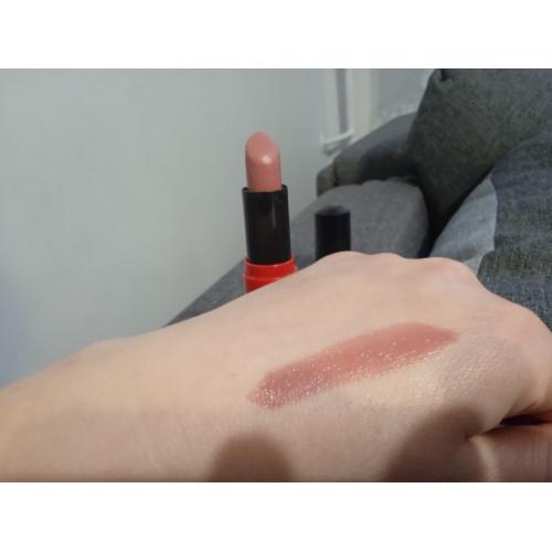 Oriflame OnColour, Lipstick (Pomadka do ust) - opinie | zdjęcie do recenzji od Moniula93 - 3
