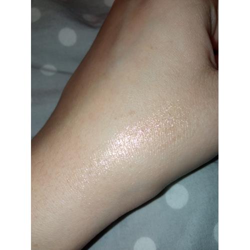 Makeup Obsession London Fade Cosmic Crystals Highlighter (Rozświetlacz do twarzy) - opinie | zdjęcie do recenzji od klaudiagier - 5