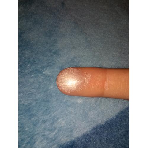Lovely Pink Bite Highlighter (Różowy rozświetlacz do twarzy) - opinie | zdjęcie do recenzji od klaudiagier - 2