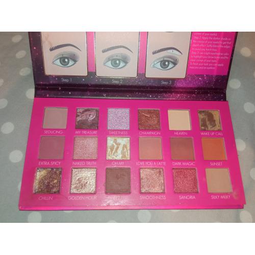 Fab Factory Dream, Beauty Palette (Paleta cieni do powiek) - opinie | zdjęcie do recenzji od klaudiagier - 2