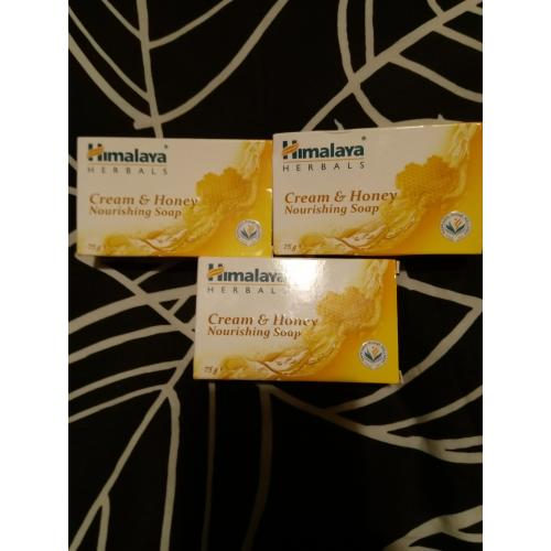 Himalaya Herbals Cream & Honey Soap (Mydło `Mleko i miód`) - opinie | zdjęcie do recenzji od Owocowysad - 1