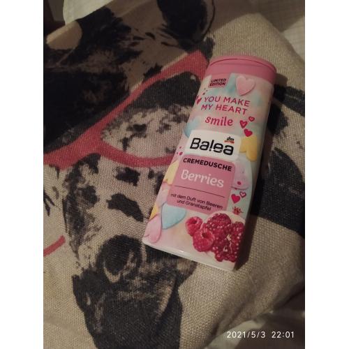 Balea You Make Me Heart Smile Berries Cremedusche (Żel pod prysznic o zapachu malin i granatu (stara wersja)) - opinie | zdjęcie do recenzji od Edytaj7