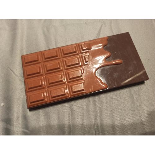 I Heart Revolution Salted Caramel Shadow Palette (Paleta 16 cieni do powiek) - opinie | zdjęcie do recenzji od arwena22 - 1