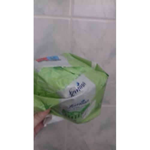Femina Podpaski ultra `Fresh protection` - opinie | zdjęcie do recenzji od Wikikatalex
