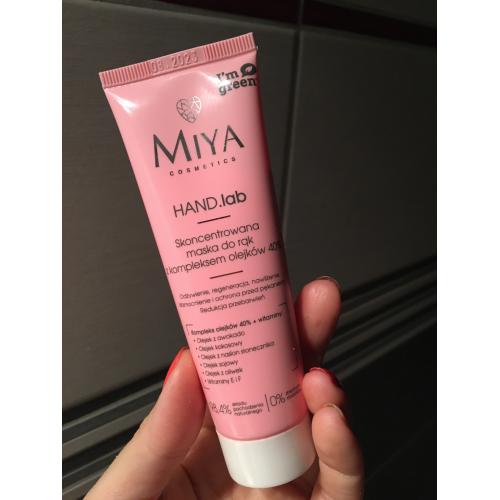 Miya Cosmetics HAND.lab, Skoncentrowana maska do dłoni i paznokci z kompleksem olejków 40% - opinie | zdjęcie do recenzji od MartaSowka - 4