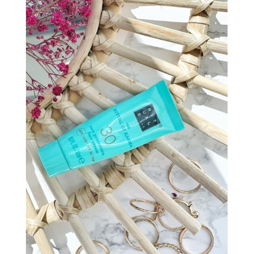 Rituals The Ritual of Karma, Sun Protection Face Cream SPF 30 (Krem do opalania twarzy SPF 30) - opinie | zdjęcie do recenzji od Ania_poprostuAnia
