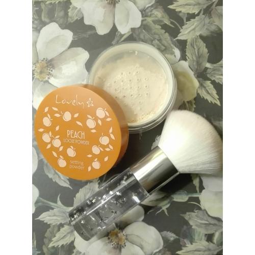 Lovely Peach Loose Powder (Utrwalający puder do twarzy) - opinie | zdjęcie do recenzji od martttinesz