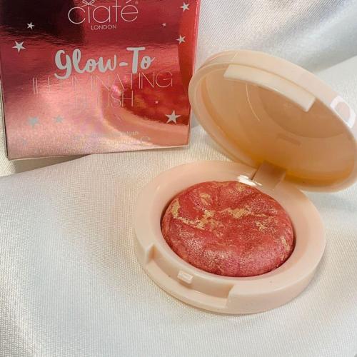 Ciate Glow To Illuminating Blush (Róż do policzków) - opinie | zdjęcie do recenzji od MartaSowka - 2