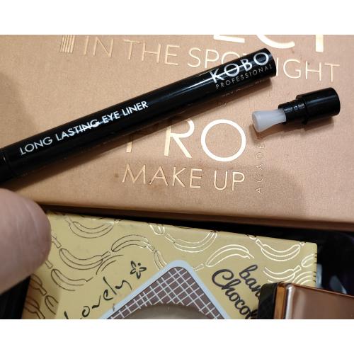 Kobo Professional Long Lasting Eye Liner (Automatyczna kredka do powiek) - opinie | zdjęcie do recenzji od Staria - 1