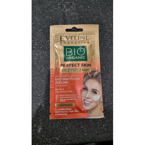 Eveline Cosmetics Bio Organic Perfect Skin, Rozświetlający enzymatyczny peeling gommage - opinie | zdjęcie do recenzji od PAUNI