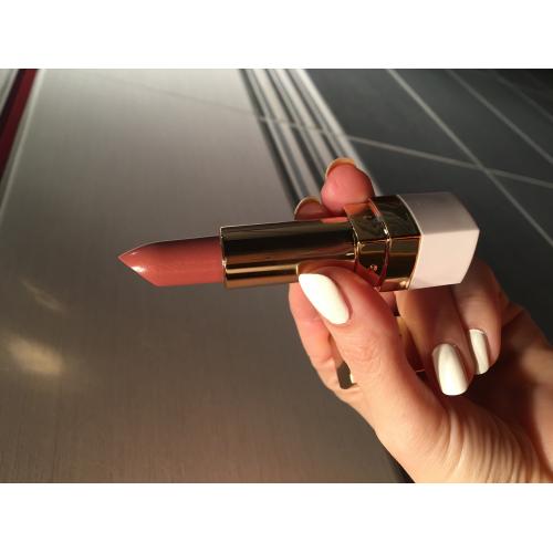 AA Wings of Color Lipstick Creamy Care (Kremowa pomadka do ust) - opinie | zdjęcie do recenzji od MartaSowka - 1