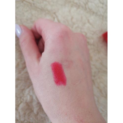 The Body Shop Color Crush Lipstick (Szminka) - opinie | zdjęcie do recenzji od Gosiagos87 - 3