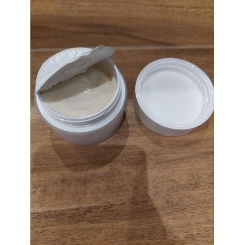 Lumene Valo [Light], Overnight Bright Vitamin C Sleeping Cream (Krem na noc z vitaminą C) - opinie | zdjęcie do recenzji od Lukrecja63 - 1