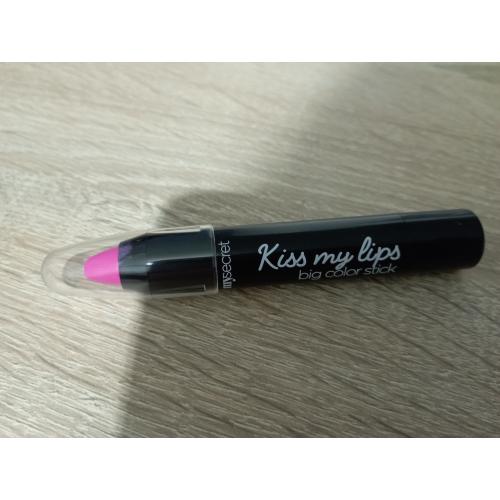 My Secret Kiss My Lips, Big Color Stics (Pomadka do ust w kredce) - opinie | zdjęcie do recenzji od czaderka222