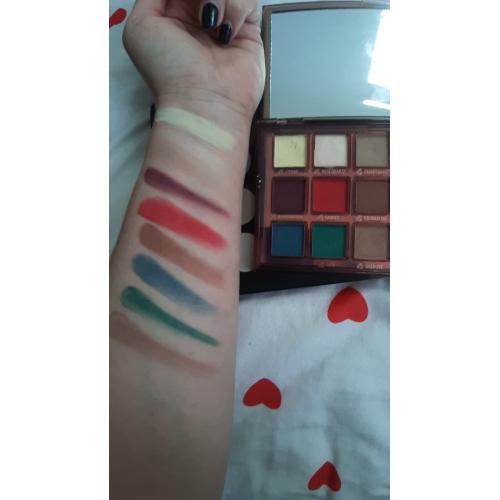 Wibo My Treasure Eyeshadow Palette (Paleta cieni do powiek) - opinie | zdjęcie do recenzji od KIN0183 - 1