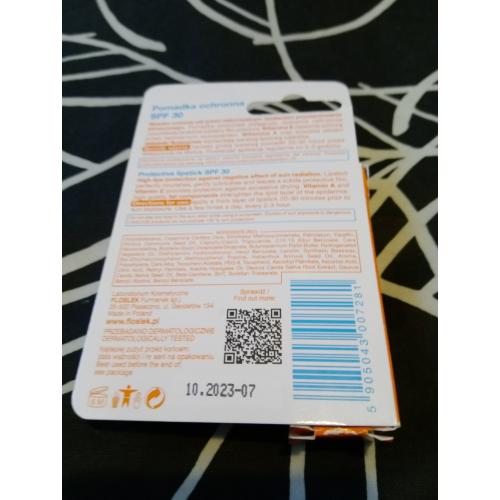 Floslek Sun Care, Pomadka ochronna SPF 30 - opinie | zdjęcie do recenzji od Owocowysad - 2