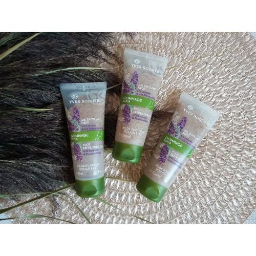 Yves Rocher Gommage Scrub, Gel Exfoliant Pieds (Peeling do stóp) - opinie | zdjęcie do recenzji od Moniczkasia