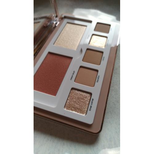 Natasha Denona Glam Face Palette Light (Paleta do makijażu twarzy i oczu) - opinie | zdjęcie do recenzji od weroncia85 - 1
