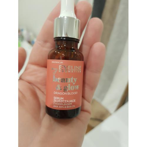 Eveline Cosmetics Beauty & Glow, Serum rozświetlające z kompleksem wygładzającym 7% `Give Me More! ` - opinie | zdjęcie do recenzji od Ata77