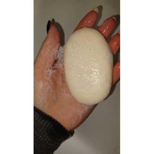 Oriflame Milk & Honey Gold, Creamy Soap Bar (Zmiękczające mydełko z ekstraktami z miodu i mleka (nowa wersja)) - opinie | zdjęcie do recenzji od anka3151 - 1