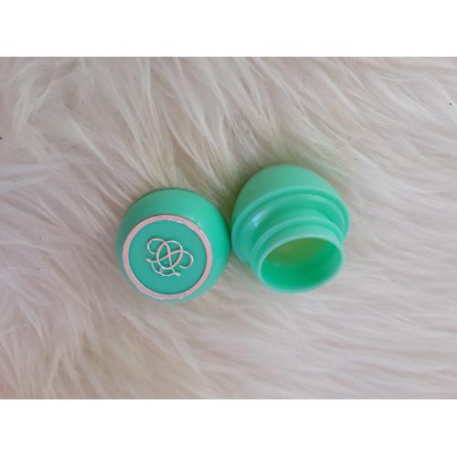 Oriflame Tender Care Protecting Balm With Peppermint Oil (Krem uniwersalny z olejkiem miętowym) - opinie | zdjęcie do recenzji od Malowana_lala95