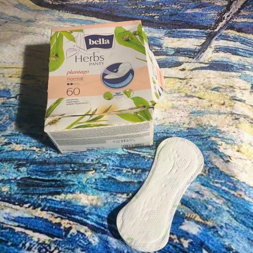 Bella Panty, Herbs Plantago, Sensitive Normal (Wkładki higieniczne wzbogacone babką lancetowatą) - opinie | zdjęcie do recenzji od Luqia - 2