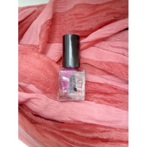 Moov Shiny, Nail Polish (Lakier do paznokci nadający lśniące wykończenie) - opinie | zdjęcie do recenzji od Madeleine987 - 2