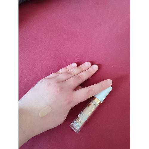 AA Wings of Color Healthy Wear Concealer (Rozświetlający korektor pod oczy) - opinie | zdjęcie do recenzji od xLullabyx - 2