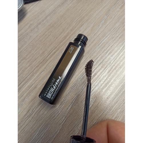 Maybelline New York Brow Drama (Tusz modelujący do brwi) - opinie | zdjęcie do recenzji od annamaq - 1