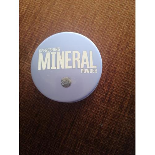 Bell Refreshing Mineral Powder (Sypki puder mineralny) - opinie | zdjęcie do recenzji od Gosiagos87 - 1