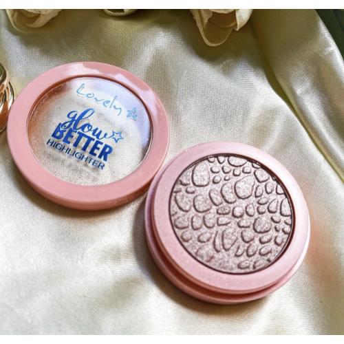 Lovely Glow Better Highlighter (Szampański rozświetlacz do twarzy) - opinie | zdjęcie do recenzji od Babski_zakatek_ - 2