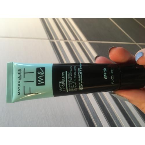 Maybelline New York Fit Me, Matt + Poreless Mattifying Primer SPF 20 (Matująca baza pod makijaż) - opinie | zdjęcie do recenzji od MartaSowka - 1