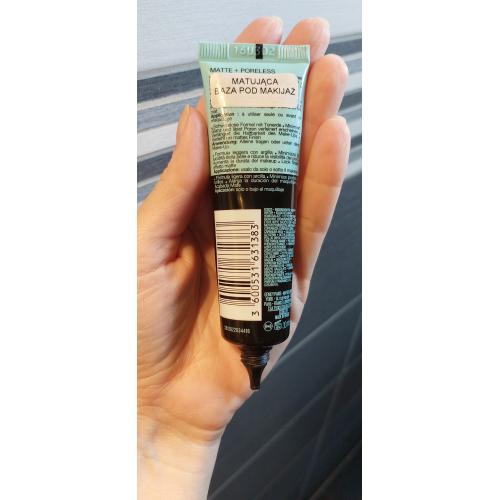 Maybelline New York Fit Me, Matt + Poreless Mattifying Primer SPF 20 (Matująca baza pod makijaż) - opinie | zdjęcie do recenzji od MartaSowka - 2
