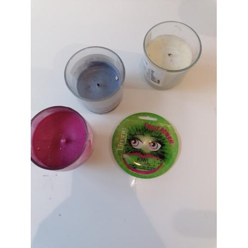 Lirene Dermoprogram Fruit Power, Złuszczający peeling do twarzy z naturalnymi pestkami `Kiwi` - opinie | zdjęcie do recenzji od blondeinbeauty