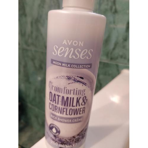 Avon Senses, Moon Milk Collection, Rich Shower Creme Oat Milk & Cornflower (Kremowy żel pod prysznic `Mleko owsiane i chaber`) - opinie | zdjęcie do recenzji od Paula9595p - 1