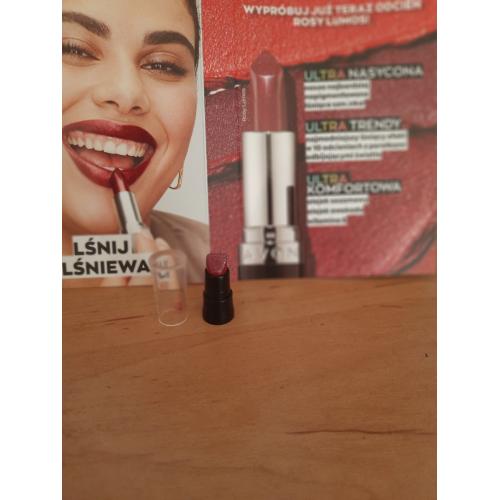 Avon True Colour, Ultralśniąca szminka - opinie | zdjęcie do recenzji od Smerfeta83 - 1