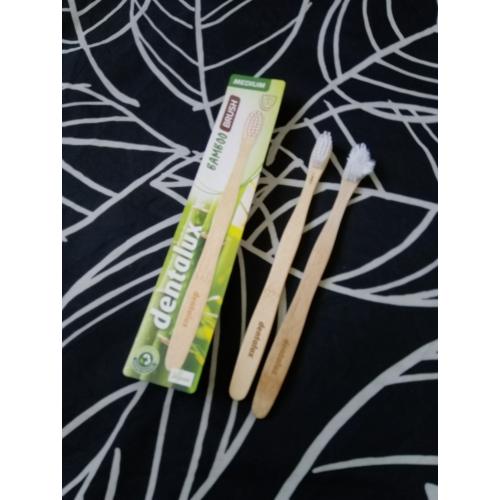 Dentalux Bamboo Brush Medium (Bambusowa szczoteczka do mycia zębów) - opinie | zdjęcie do recenzji od Owocowysad