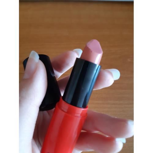 Oriflame OnColour, Lipstick (Pomadka do ust) - opinie | zdjęcie do recenzji od Paula545555