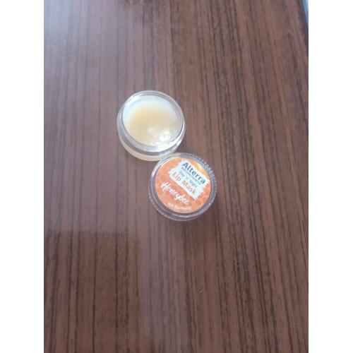 Alterra Day'n'Night Lip Mask Honeybee mit Bio-honig (Maska do ust) - opinie | zdjęcie do recenzji od Vigrosska