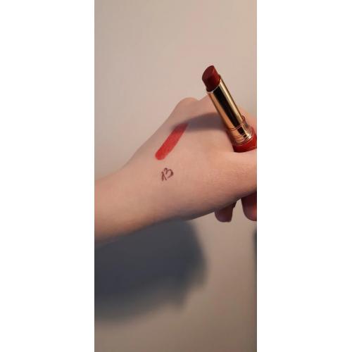 Eveline Cosmetics Oh! My Kiss Lipstick (Pomadka i balsam do ust) - opinie | zdjęcie do recenzji od mariacohen - 1