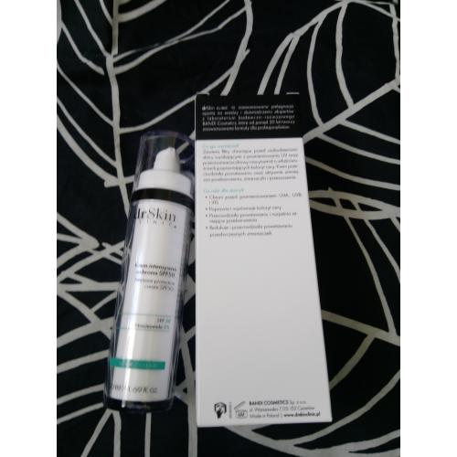 Dr Skin Clinic Krem `Intensywna ochrona SPF50` - opinie | zdjęcie do recenzji od Owocowysad - 4