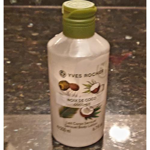 Yves Rocher Les Plaisirs Nature, Lait Corps Sensuel Noix de Coco (Zmysłowe mleczko do ciała `Kokos`) - opinie | zdjęcie do recenzji od Iwona_C