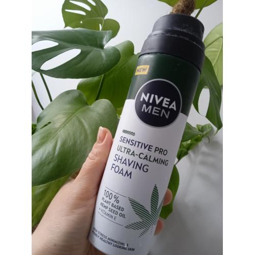 Nivea Men, Sensitive Pro, Ultra-Calming Shaving Foam (Pianka do golenia z olejem z konopi) - opinie | zdjęcie do recenzji od Moniula93 - 1