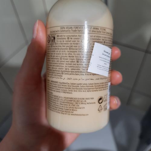 The Body Shop Shea, Shower Cream (Kremowy żel pod prysznic z masłem shea) - opinie | zdjęcie do recenzji od muzycznainspiracja - 2