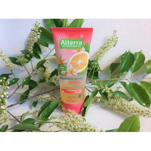 Alterra Frangipani & Bio-Pomelo Aromadusche (Żel pod prysznic `Plumeria & grejpfrut`) - opinie | zdjęcie do recenzji od Moniczkasia