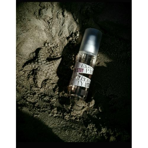 Naomi Campbell Here To Stay, Deodorant Natural Spray Body Mist (Dezodorant w sprayu) - opinie | zdjęcie do recenzji od lusia1987