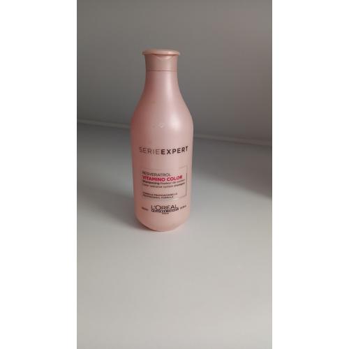 L'Oreal Professionnel Serie Expert, Vitamino Color, Color Radiance System Shampoo (Szampon do włosów farbowanych) - opinie | zdjęcie do recenzji od Madeleine987
